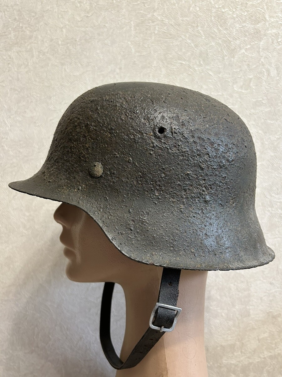WWⅡ ドイツ軍/M42 helmet【実物】 WWⅡ ドイツ軍/M42 helmet【実物】 | Shop at Mercari from