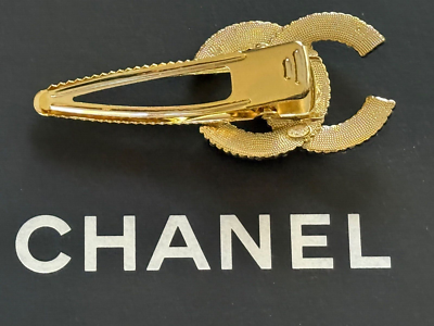 CHANEL 20A CC LOGO PERALS CRYSTALS HAIR CLIP BARRETTE AMAZING