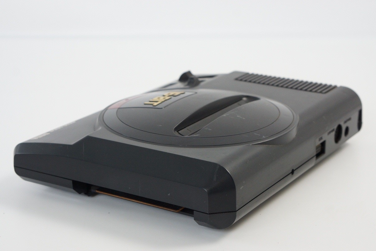 Mega Drive SEGA Console VA7 Original HAA-2510 Tested System