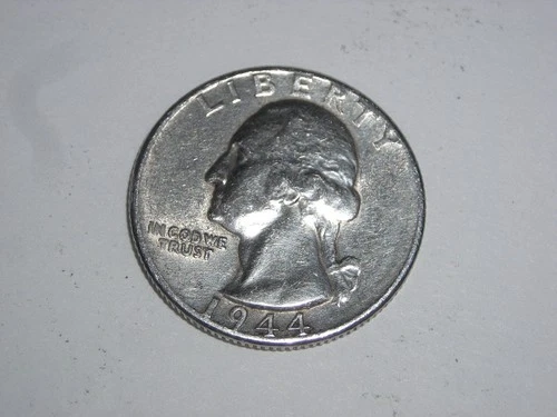 1944 - P - Washington Quarter 90% silver - Good or Better Condition LOOK