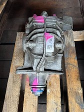 BMW G20 G21 330e 330eX Hinterachsgetriebe Differential 3,23 8647921 8647922