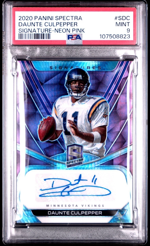 2020 Spectra Signatures Daunte Culpepper Neon Pink Prize Auto /25 PSA 9 #S-DC - Image 3 of 4