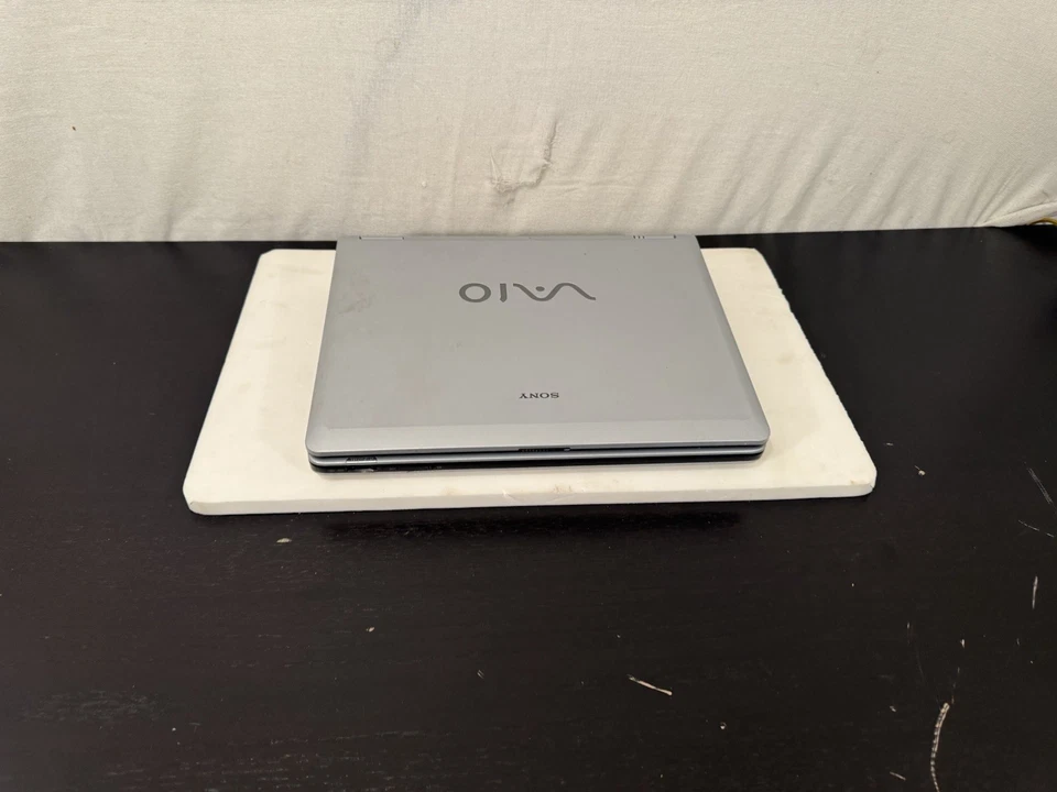 SONY VAIO PCG-9S1L Notebook Laptop Pentium 4 Windows XP PCG-K45 Series - Image 2 of 4