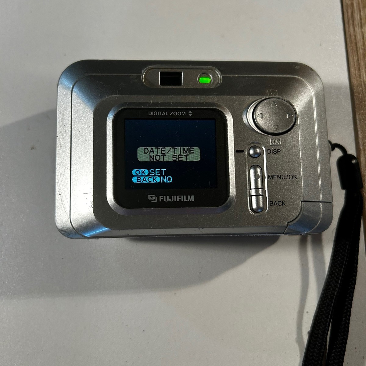【美品】Fujifilm FinePix A201 デジタルカメラ Buy Fujifilm FinePix A Series A201 2.0MP Digital Camera online | eBay