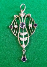Antique Edwardian 9ct Yellow Gold Amethyst and Seed Pearl Lavalier Pendant.