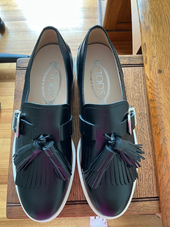 Tod’s  black  leather brogues, shoes size 37. NWOT comes with dust bag