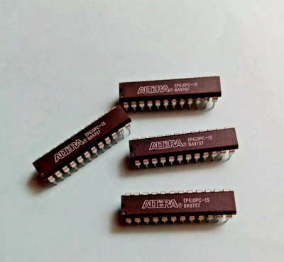 5Pcs. Lot EP610PC-15 Altera Programmable Logic Devices/IC's.