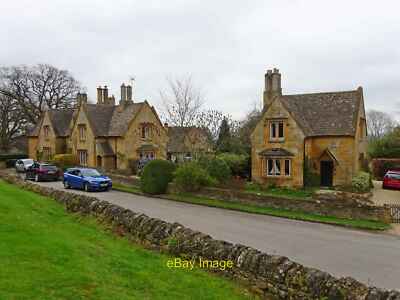 Photo 6x4 Batsford Village Houses View from the churchyard. c2019