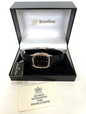Hamilton 9708 BLACK Enamel Dial Quartz Wristwatch   NEW UNUSED    NEW BATTERY   