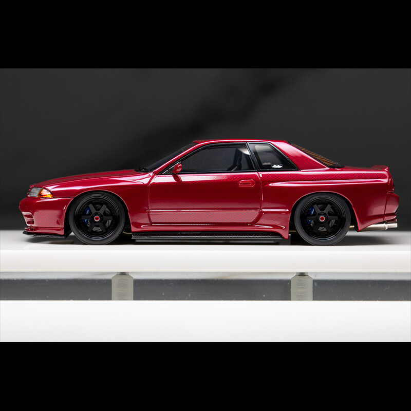 Make Up 1:43 Car Model Nissan R32 Garage Active Carbon GTR Visible