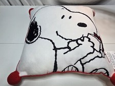 Peanuts Snoopy With Present 14 x 14 Throw Pillow New With Tags