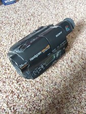 Sony Handycam CCD-TR600 Hi8 Video8 24X 8mm Camera UNTESTED