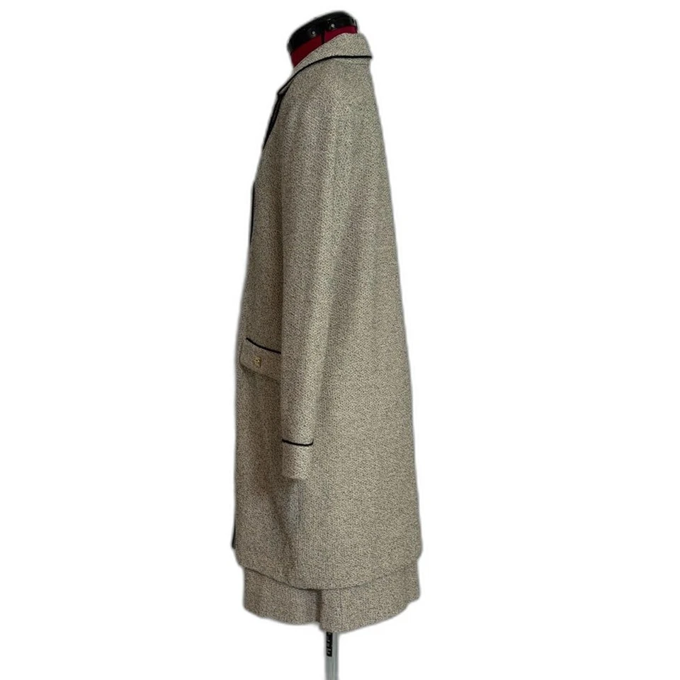 Traje Falda St. John Para Mujer Talla 10 Gris y Negro Conjunto de 2 Piezas Falda y Blazer Foto 3 de 4