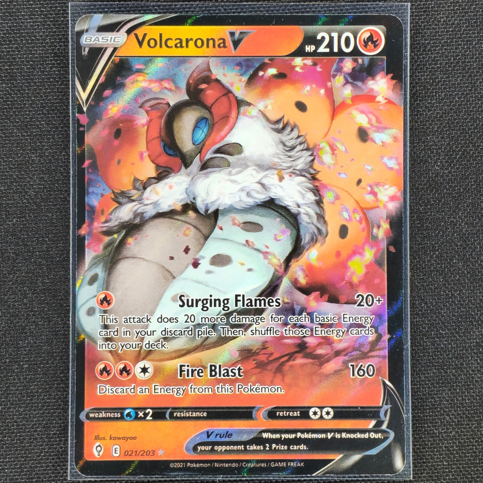 Volcarona V - 021/203 - Ultra Rare - Evolving Skies - Pokemon Card - NM/M