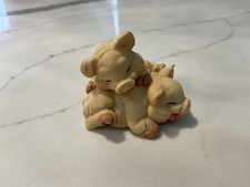 Vintage Figurine Mother Pig And Her Piglets