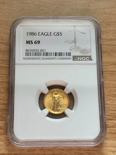 1986 1/10th Oz American Gold Eagle $5 - NGC Certified MS69