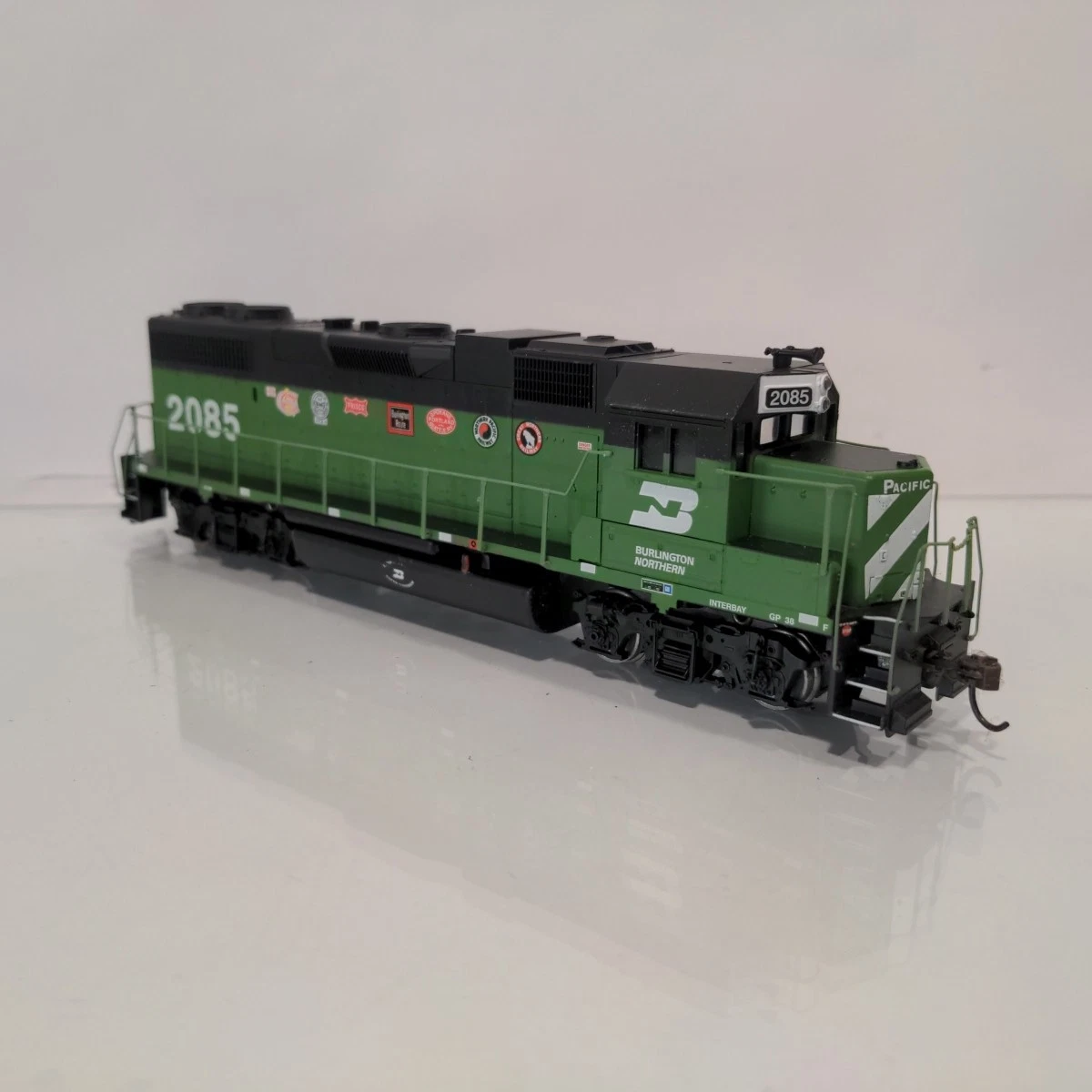 バーリントン・ノーザン鉄道 米国Nゲージ　鉄道模型【⑧022m】 バーリントン・ノーザン(BN)鉄道 | 地球連邦鉄道（Earth Federal