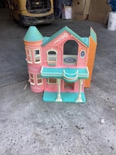 Vintage 1995 Barbie Folding Victorian Dream House! Needs Some TLC
