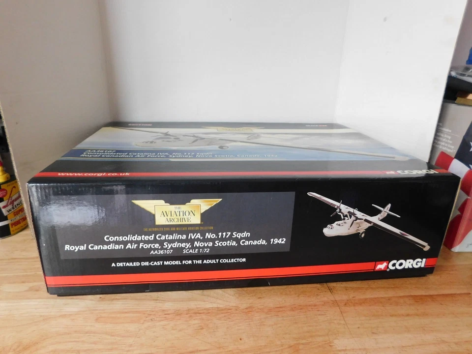 1942 Corgi 1:72 Royal Canadian AF Catalina IVA, Squadron 117, AA36107, 10/42 - Image 4 of 4