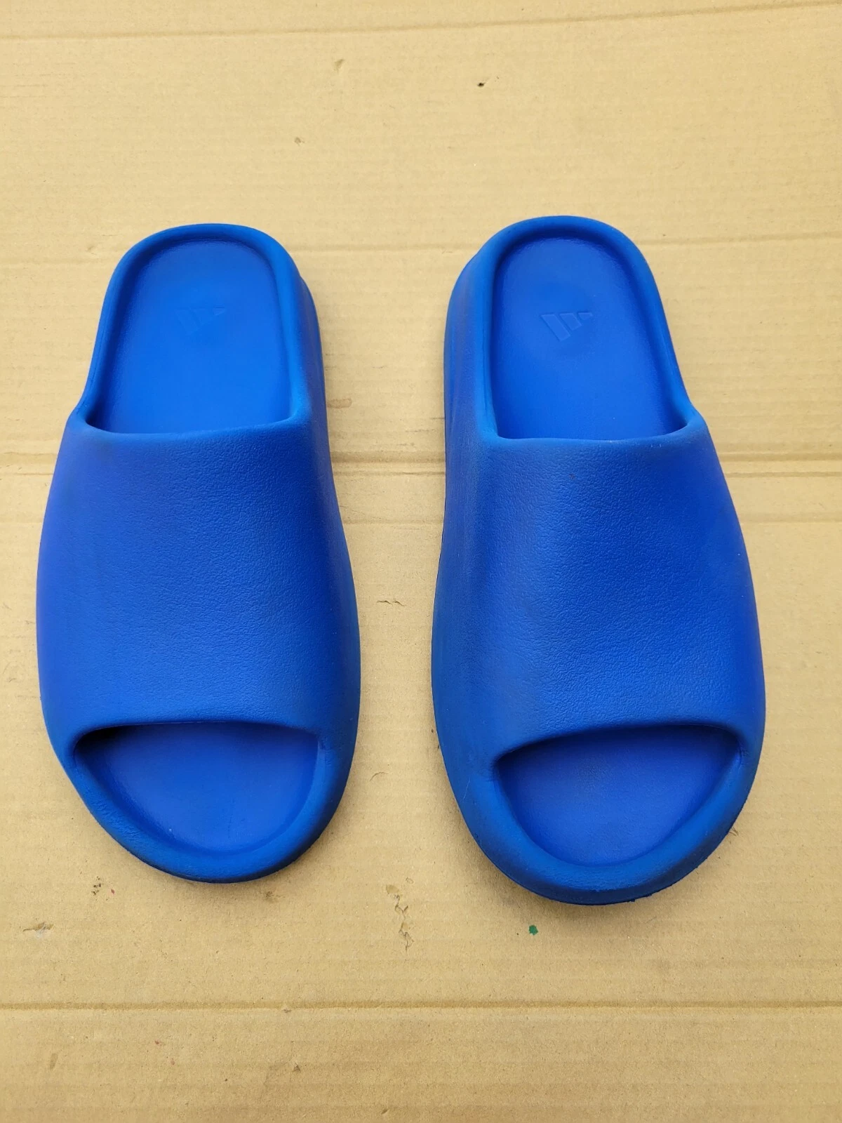 ? Scivoli in schiuma EVA Yeezy "Azure" 2023 taglia 11 Adidas BLU