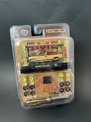 M2 Machines Model Kit R71 1988 GMC Sierra 1500 CHASE 1 Of 750