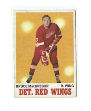 1970-71 O-Pee-Chee #27 Bruce MacGregor VG
