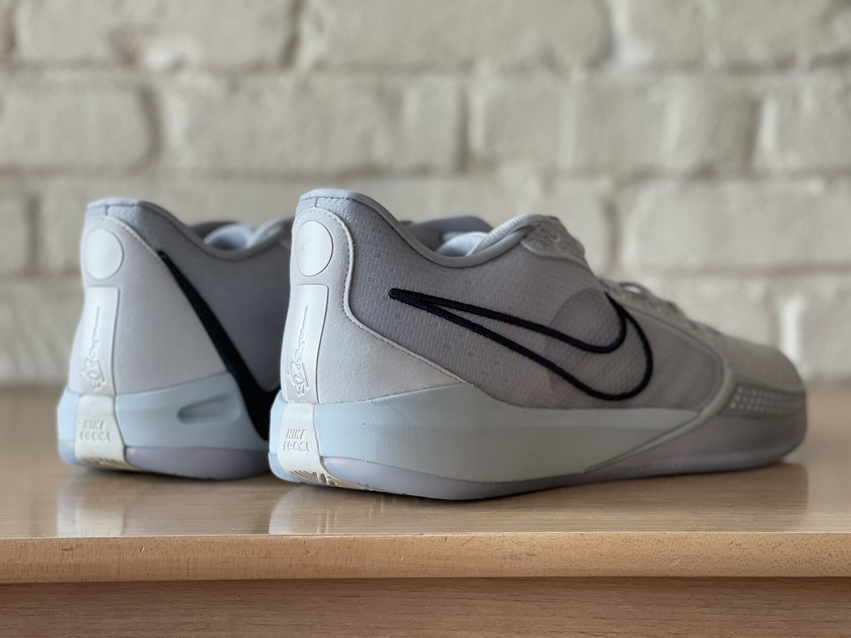 Men’s 13.5/ Women’s 15 - Nike Sabrina 1 “Ionic Photon Dust” - (FQ3381-010) Nike Sabrina 1 Ionic Photon Dust Basketball FQ3381-010  main image 4