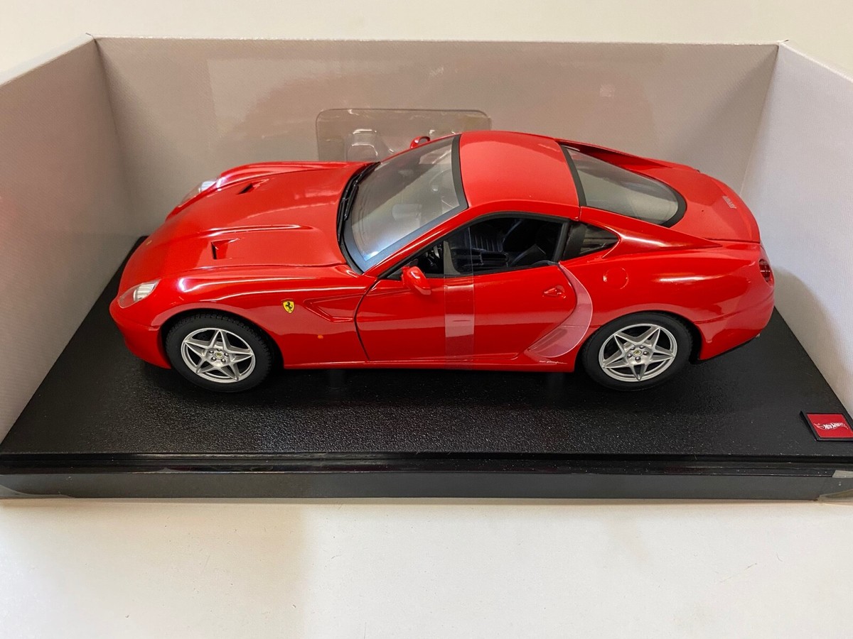 Ferrari 599 GTB Fiorano rot Hot Wheels 1:18 1/18 Modell