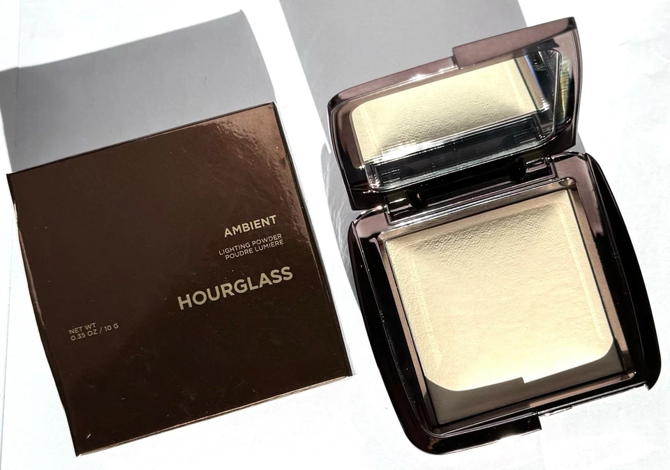 Hourglass Ambient Lighting Powder 10g - Bild 2 von 4