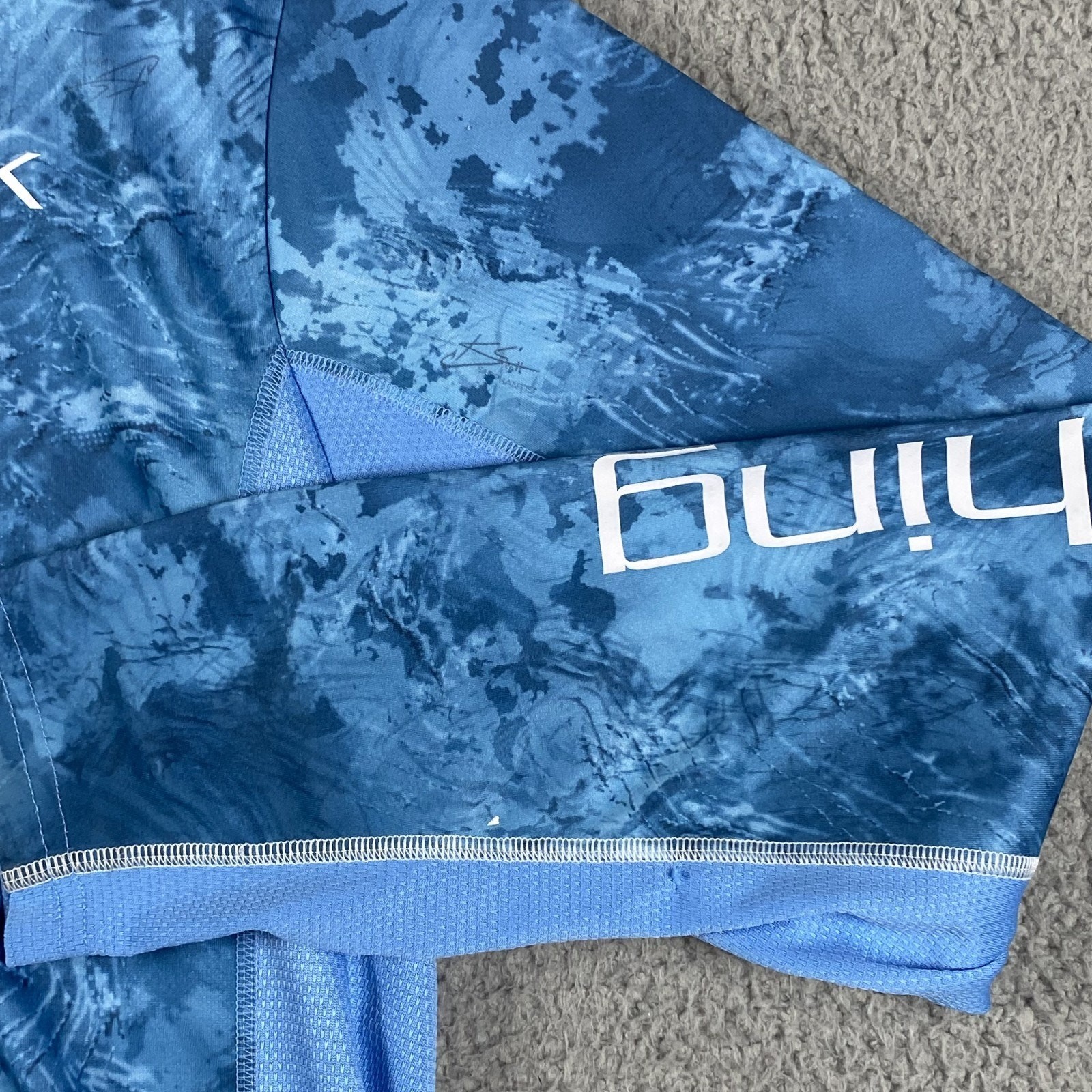 Huk Performance Lightweight Performance Hoodie Me… - image 4