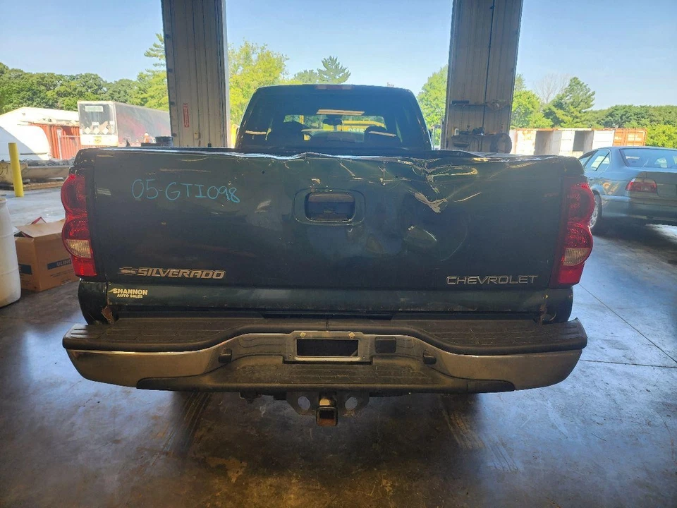 Medidor de velocímetro usado se adapta a: Chevrolet Silverado 3500 2005 camioneta clúster MPH Estados Unidos Foto 4 de 4