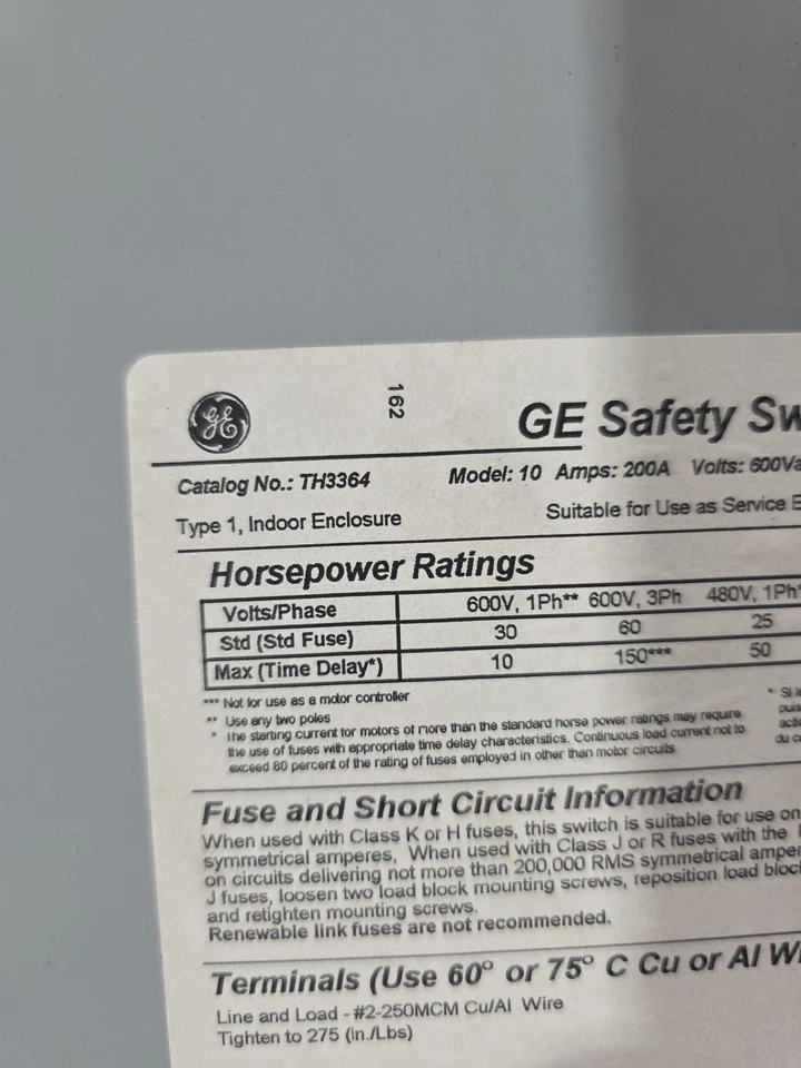 Interruptor de seguridad desconexión GE TH3364 200 Amp 600v fusible 3 fases 3W tipo 1 Foto 2 de 4