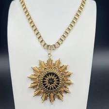 Vintage Victorian Revival Black Glass Rhinestone Starburst Pendant Necklace