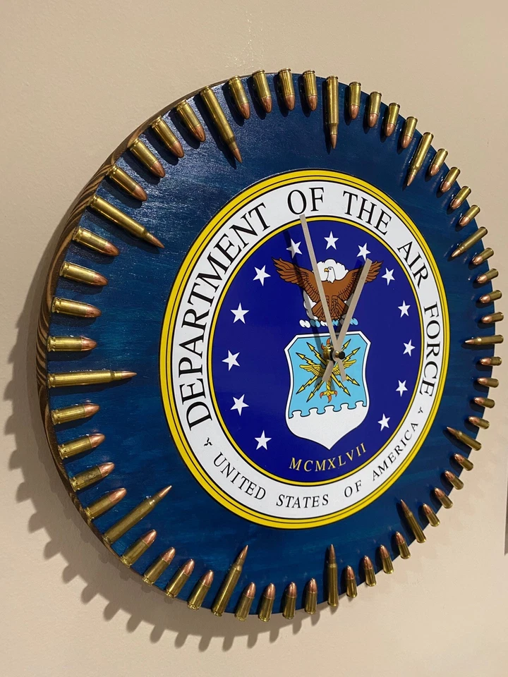 18” U.S. Air Force Bullet Clock - 5.56 NATO hrs / 9mm Mins - Image 2 of 4