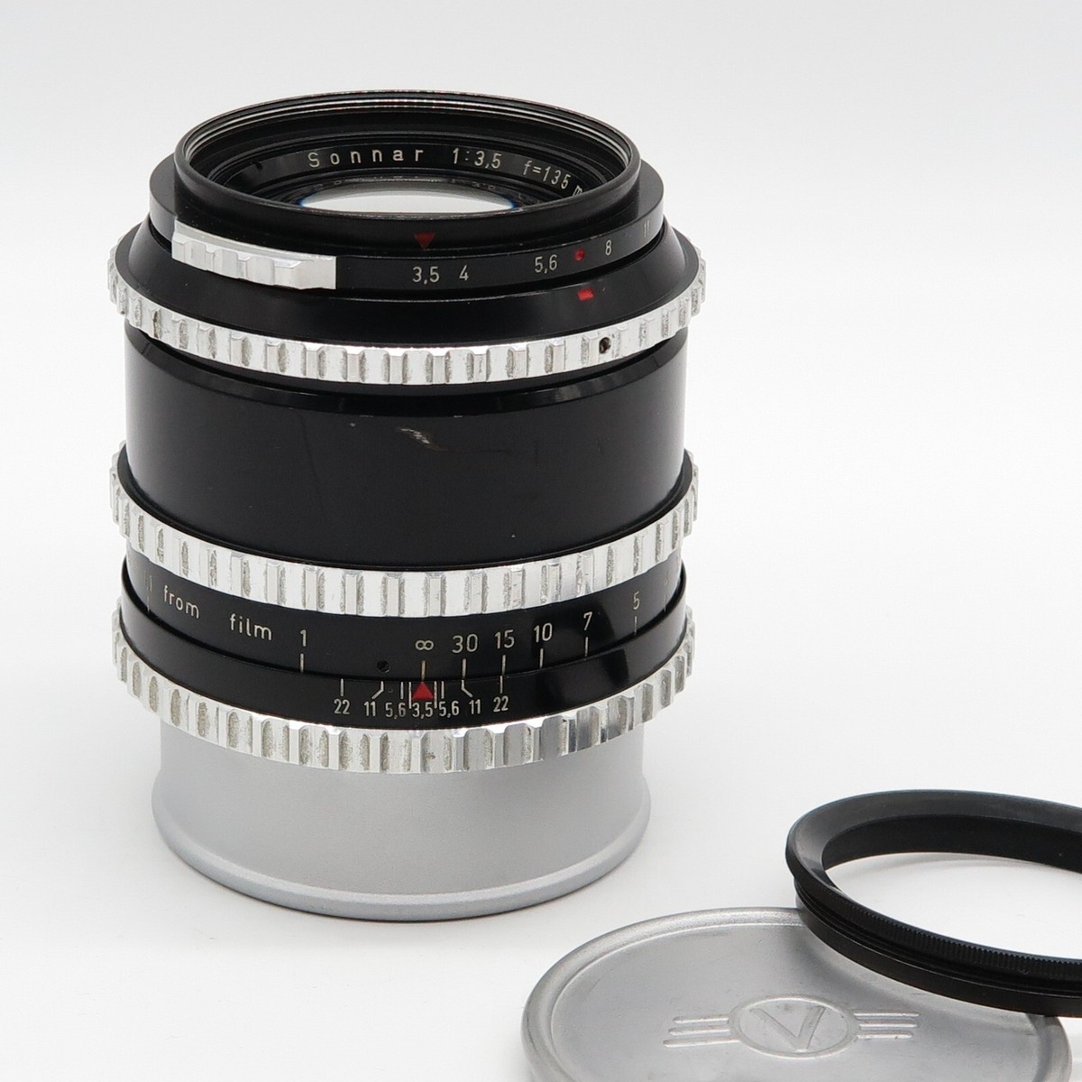Carl Zeiss Sonnar f/3.5 135mm for Hasselblad 1600 & 1000F Carl Zeiss Sonnar f/3.5 135mm for Hasselblad 1600 & 1000F