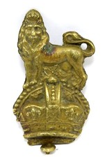 Antique Brass British India Old Cap Badge Heraldic Lion With Crown. G29-91