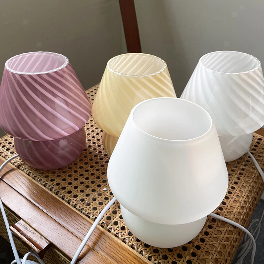 Small desk cheap lamp shade