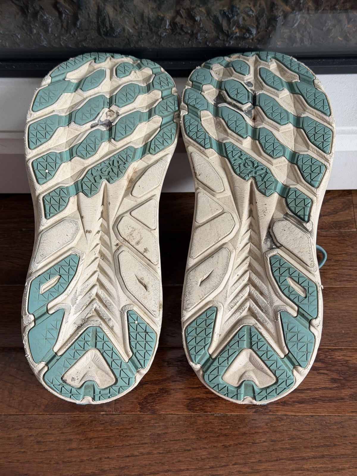 Hoka One One Clifton 8 Running ShoesWomen's 10.5D thumbnail 8