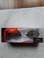 Speedo Women's Vanquisher 3.0 Anti-Fog, Slide Lock Nose Bridge Goggles, NEW