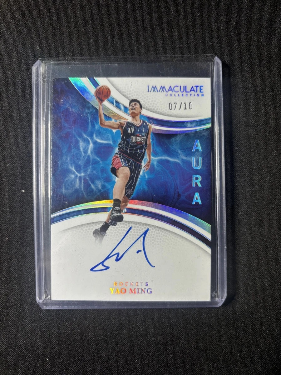 Panini Yao Ming Basketball Autographed Sports Trading Cards