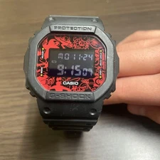 CASIO G-SHOCK digital watch black/red