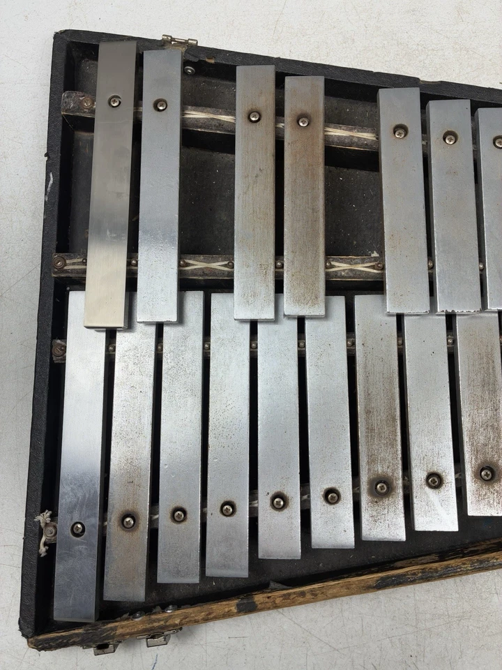 MUSSER MODEL 645 XYLOPHONE IN PLAYING CONDITION V1551 - Image 3 of 4