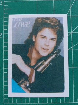 1990 THE WALL LIVE EL MURO ROB LOWE MOVIE STAR THIN PAPER CARD ARGENTINA 
