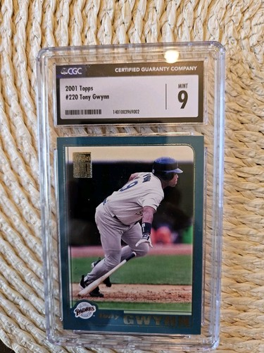 2001 Tony Gwynn #220