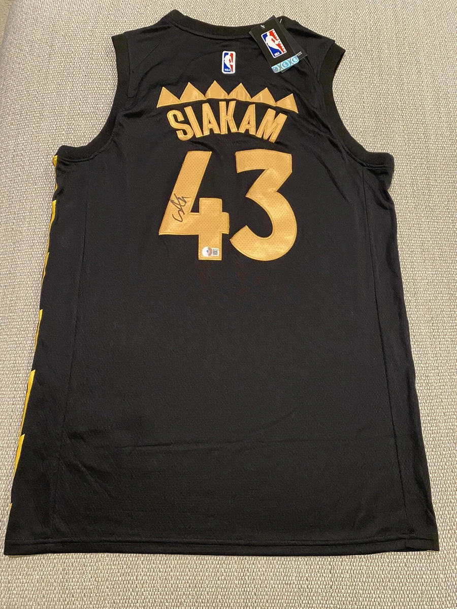 Pascal Siakam Signed Raptors Jersey (Beckett COA)