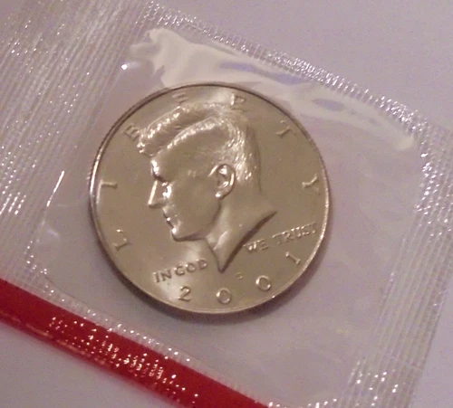 2001 d Choice Uncirculated  Kennedy Half Dollar In Cello # 187
