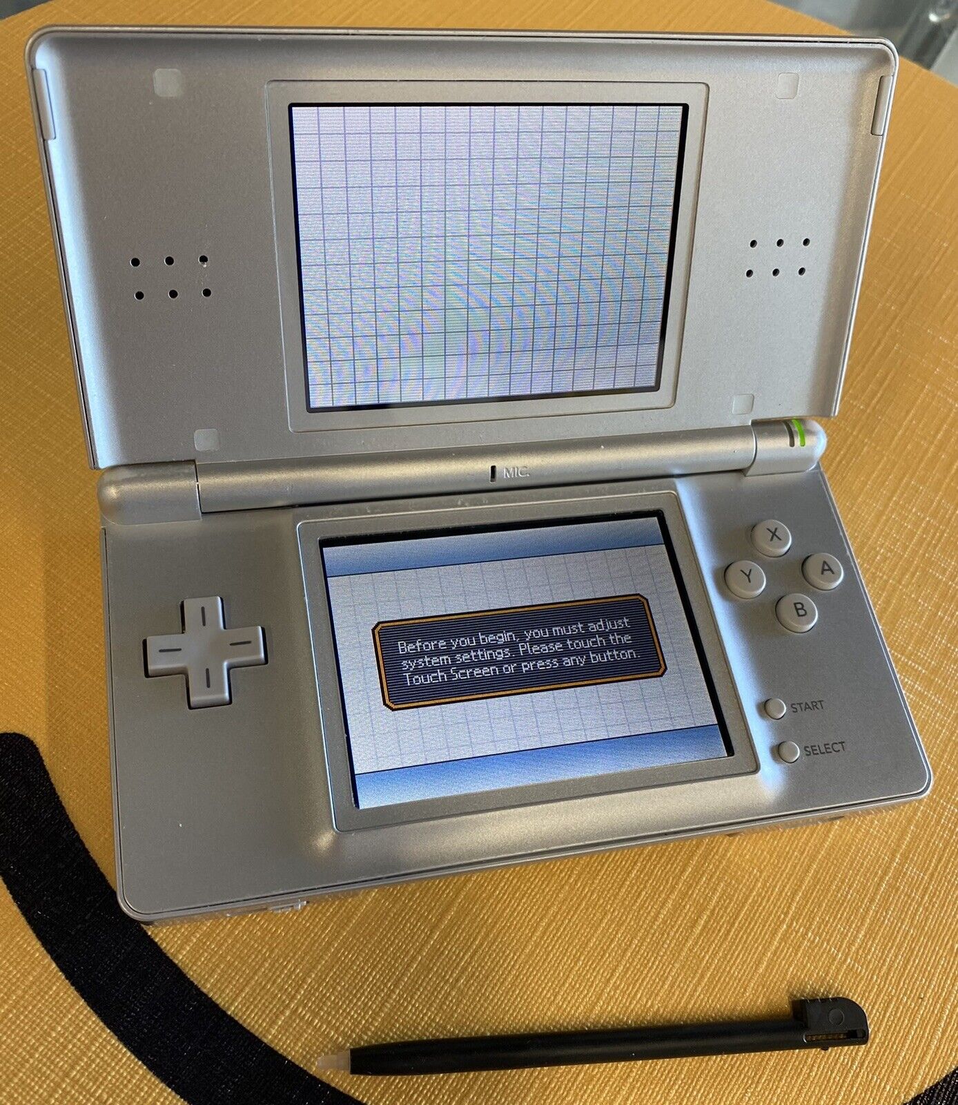 ニンテンド-DS LITE グロスシルバー ニンテンドーDS 最高級・日本製