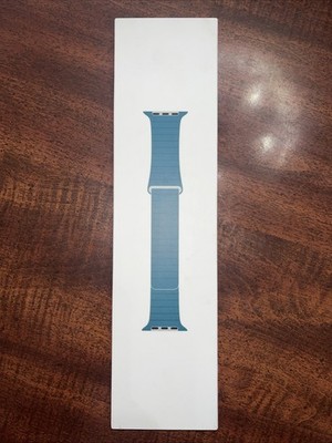 Apple Watch Leather Loop (44mm) - Peacock - Medium NIB