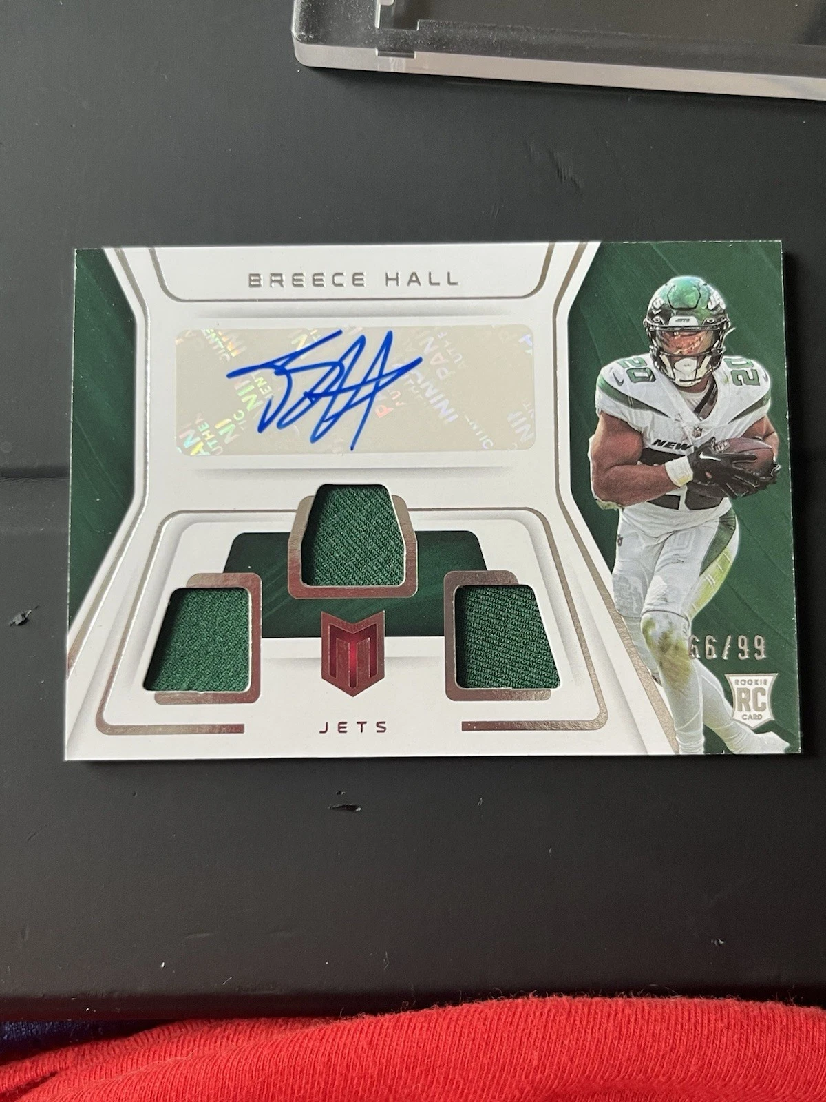 Breece Hall Panini Chronicles Momentum Triple Jersey Autographs #MJABRH Base