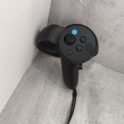 2xGenuine Oculus Quest 1 / Rift S Controller (Left Only) Tested/Fully functional